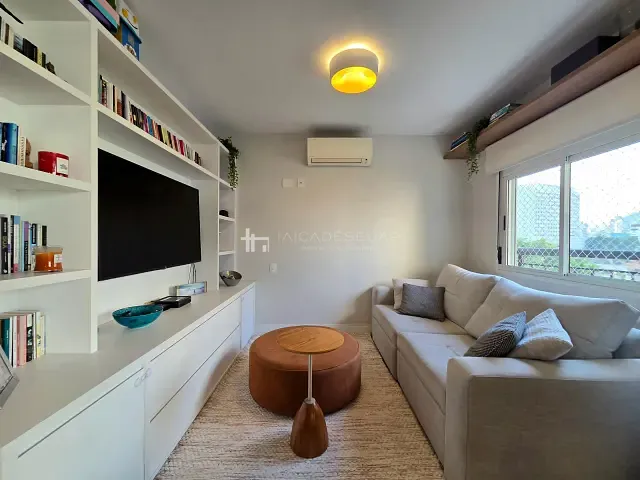 Apartamento 3 quartos e 4 banheiros, à venda, no bairro Vila Uberabinha em São Paulo