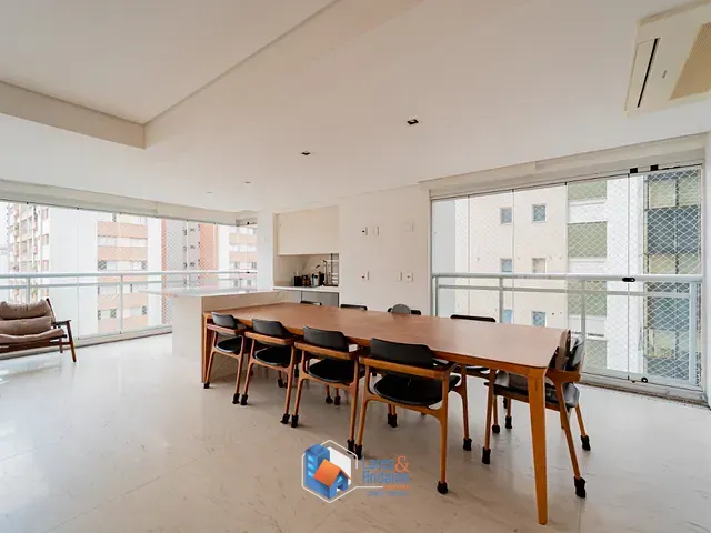 Apartamento com 220m² 3 quartos e 3 banheiros, à venda, no bairro Campo Belo em São Paulo