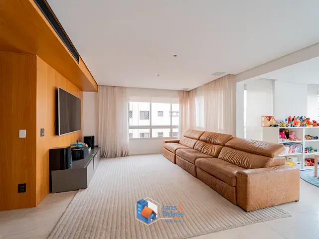 Apartamento com 220m² 3 quartos e 3 banheiros, à venda, no bairro Campo Belo em São Paulo