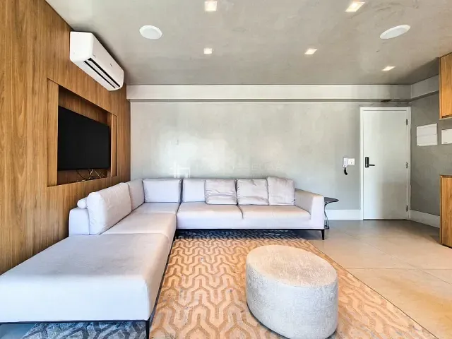 Apartamento 2 quartos e 3 banheiros, à venda, no bairro Vila Olímpia em São Paulo