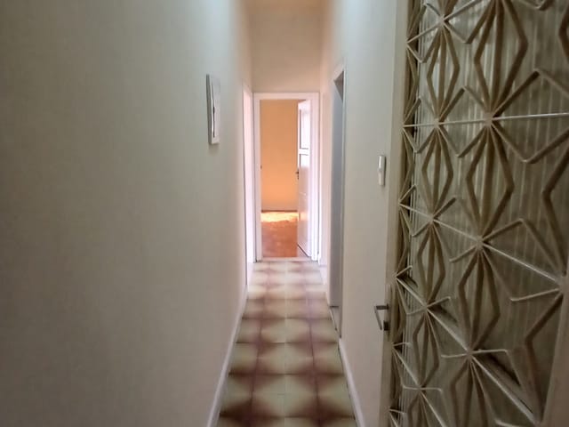 Foto do Apartamento - PENHA CIRCULAR - ÓTIMO APARTAMENTO COM 3 QUARTOS, SALA, COZINHA, BANHEIRO E JUNTO AO COMÉRCIO. | Hilmar