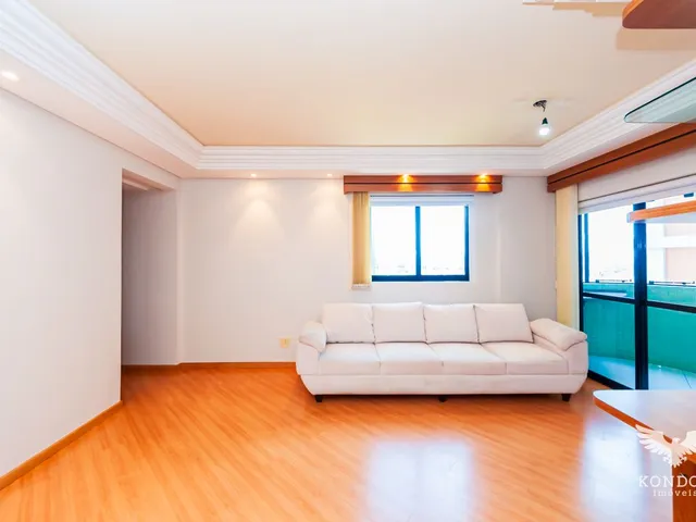 Apartamento 3 quartos e 2 banheiros, para alugar, no bairro Cristo Rei em Curitiba