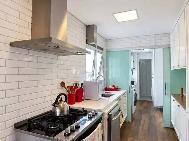 Apartamento 3 quartos e 4 banheiros, à venda, no bairro Vila Cordeiro em São Paulo