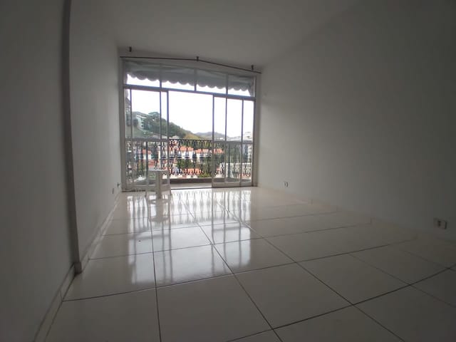 Foto do Apartamento - Apartamento para locação, Santa Rosa, Niterói, RJ | SelfSpin