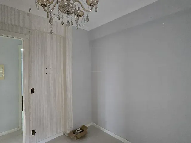 Apartamento 3 quartos e 2 banheiros, à venda, no bairro Santo Antônio em Porto Alegre