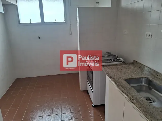 Apartamento com 70m² 1 quarto e 1 banheiro, para alugar, no bairro Campo Belo em São Paulo