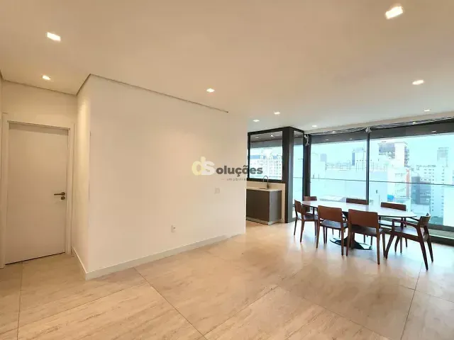 Apartamento 2 quartos e 3 banheiros, para alugar, no bairro Jardim Europa em São Paulo