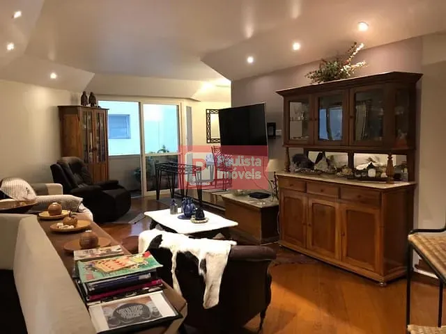 Apartamento com 250m² 3 quartos e 2 banheiros, à venda, no bairro Brooklin Novo em São Paulo