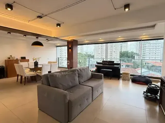 Apartamento 4 quartos e 4 banheiros, à venda, no bairro Campo Belo em São Paulo