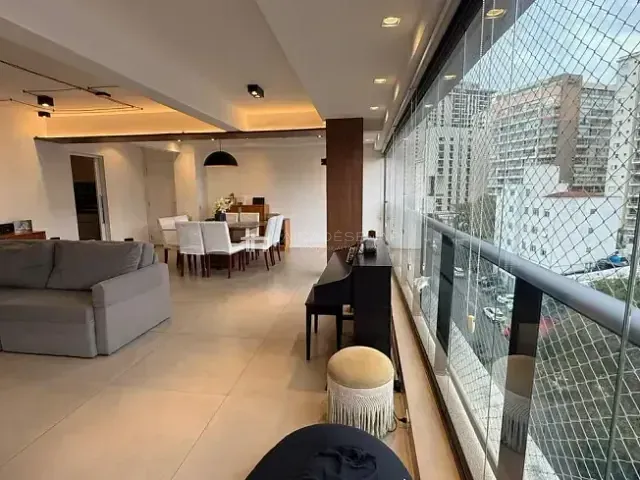 Apartamento 4 quartos e 4 banheiros, à venda, no bairro Campo Belo em São Paulo