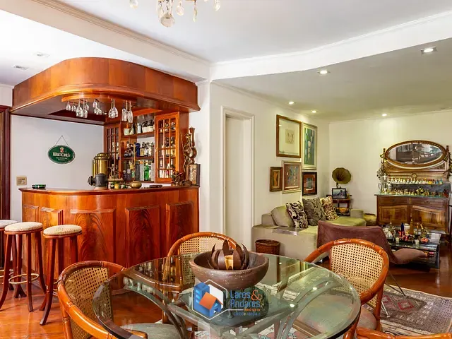 Apartamento com 600m² 3 quartos e 3 banheiros, à venda, no bairro Vila Nova Conceição em São Paulo