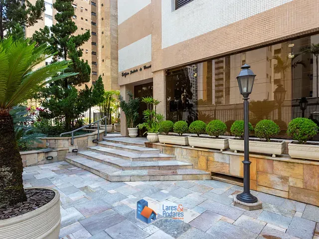 Apartamento com 600m² 3 quartos e 3 banheiros, à venda, no bairro Vila Nova Conceição em São Paulo