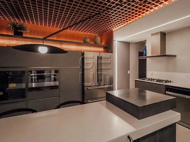 Apartamento com 441m² 3 quartos e 5 banheiros, à venda, no bairro Bela Suiça em Londrina