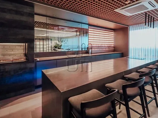 Apartamento com 441m² 3 quartos e 5 banheiros, à venda, no bairro Bela Suiça em Londrina