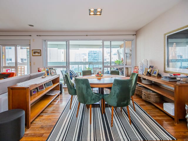 Foto do Apartamento - Apartamento tipo para venda em Vila Olímpia com 3 quartos, sendo 3 suítes, 125m² | Lares e Andares Imóveis