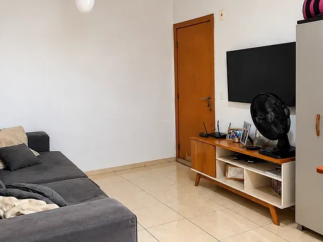 Apartamento 2 quartos e 1 banheiro, à venda, no bairro Parque Jóquei Club em Campos dos Goytacazes