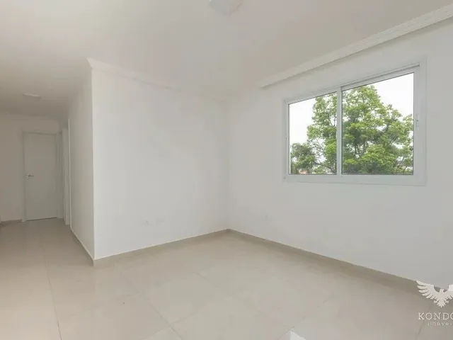Apartamento 2 quartos e 1 banheiro, para alugar, no bairro Santa Felicidade em Curitiba