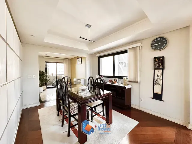 Apartamento com 226m² 3 quartos e 4 banheiros, à venda, no bairro Aclimação em São Paulo