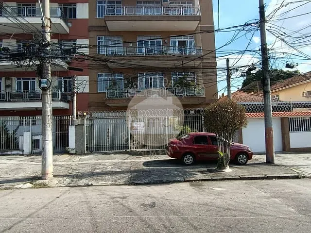 Apartamento com 94m² 3 quartos e 1 banheiro, à venda ou para alugar, no bairro Penha Circular em Rio de Janeiro