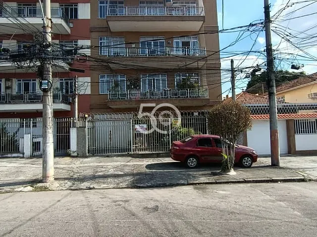 Apartamento com 94m² 3 quartos e 1 banheiro, à venda ou para alugar, no bairro Penha Circular em Rio de Janeiro