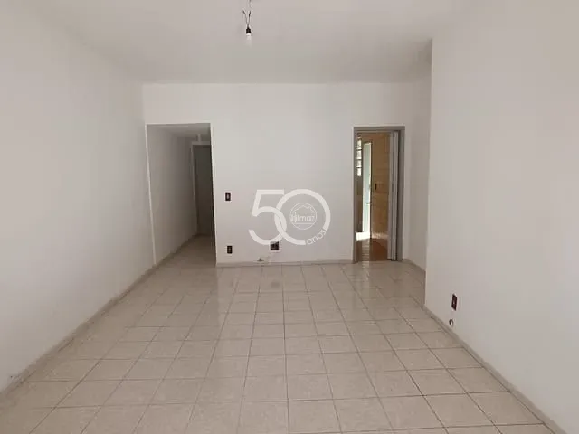 Apartamento com 94m² 3 quartos e 1 banheiro, à venda ou para alugar, no bairro Penha Circular em Rio de Janeiro