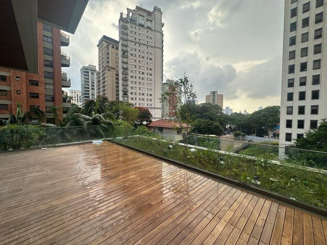 Apartamento 2 quartos e 3 banheiros, à venda, no bairro Jardim Europa em São Paulo