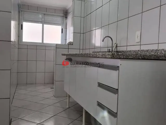 Apartamento 2 quartos e 2 banheiros, à venda, no bairro Olímpico em São Caetano do Sul