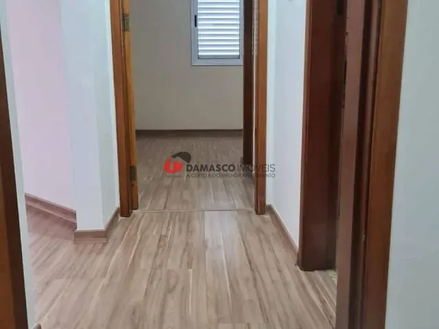 Apartamento 2 quartos e 2 banheiros, à venda, no bairro Olímpico em São Caetano do Sul