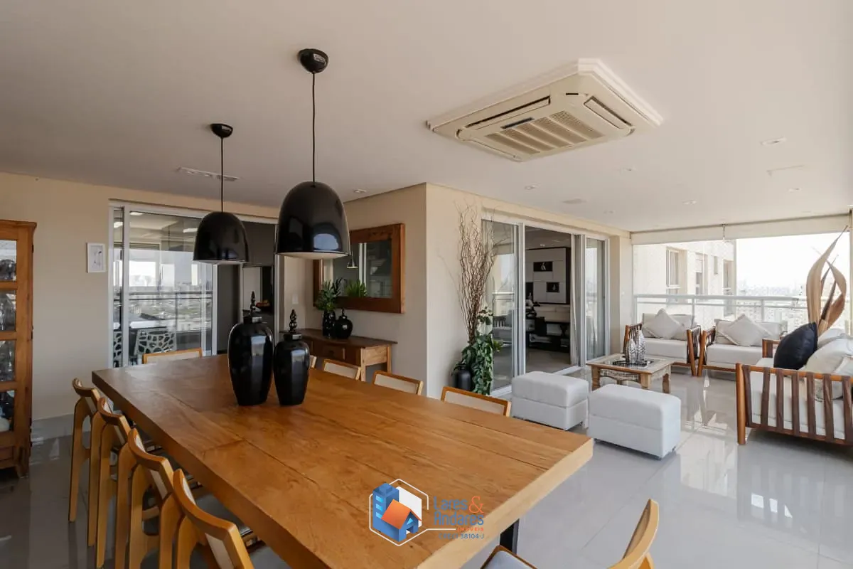 Apartamento, 4 quartos, 237 m² - Foto 1