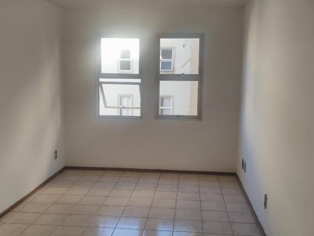 Foto do Apartamento - Apartamento com 3 dormitórios à venda, 0 m² por R$ 165.000,00 - Parque do Mirante - Uberaba/MG | ZUCATO IMOBILIARIA LTDA