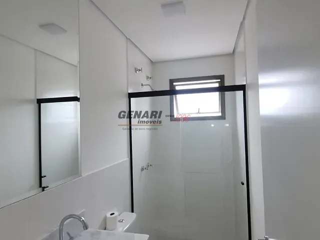 Apartamento com 65m² 2 quartos e 2 banheiros, para alugar, no bairro Jardim Santiago em Indaiatuba