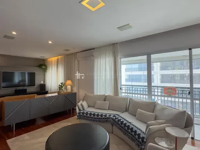 Apartamento 3 quartos e 5 banheiros, à venda, no bairro Cidade Monções em São Paulo