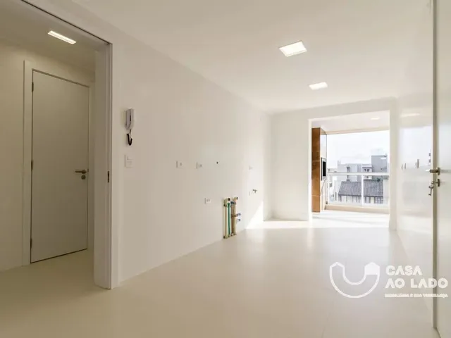 Apartamento 3 quartos e 5 banheiros, à venda, no bairro Água Verde em Curitiba