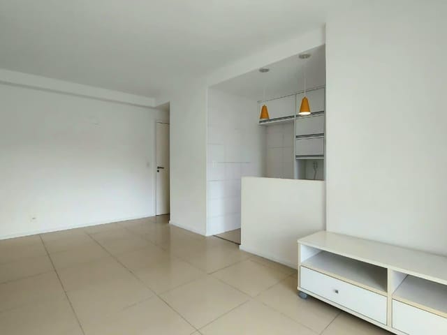 Foto do Apartamento - Apartamento com 3 quartos para alugar - Santa Rosa - Niterói/RJ | SelfSpin