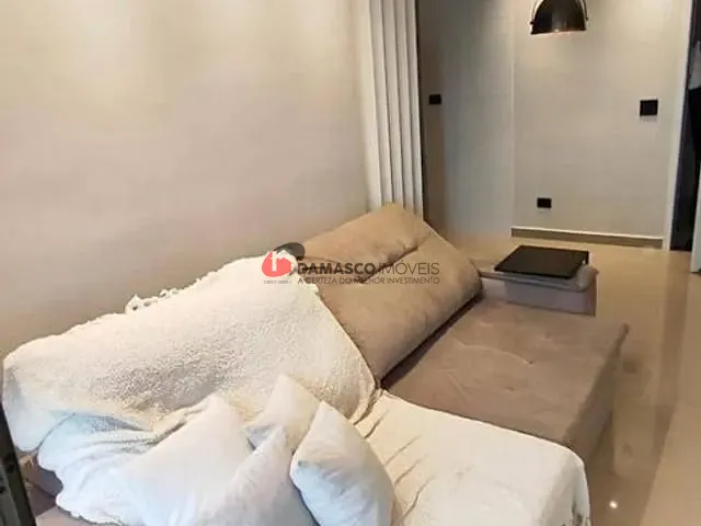 Apartamento 2 quartos e 2 banheiros, à venda, no bairro Boqueirão em Praia Grande