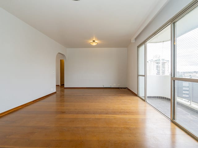 Foto do Apartamento - Apartamento tipo para venda em Campo Belo com 3 quartos, sendo 1 suíte, 153m² | Lares e Andares Imóveis