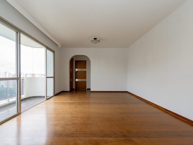 Foto do Apartamento - Apartamento tipo para venda em Campo Belo com 3 quartos, sendo 1 suíte, 153m² | Lares e Andares Imóveis