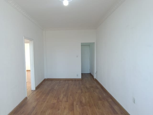 Foto do Apartamento - VILA DA PENHA - ÓTIMO APARTAMENTO PARA LOCAÇAO, COM 2 QUARTOS, BANHEIRO, SALA, COZINHA - Penha Circular, Rio de Janeiro, RJ | Hilmar