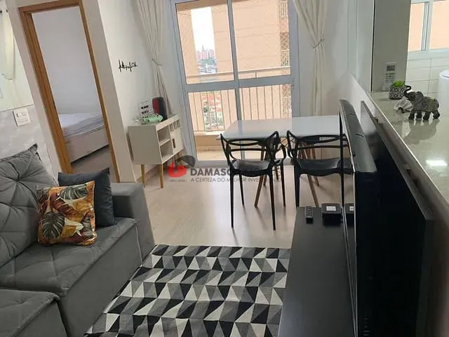 Apartamento 2 quartos e 1 banheiro, à venda, no bairro Utinga em Santo André