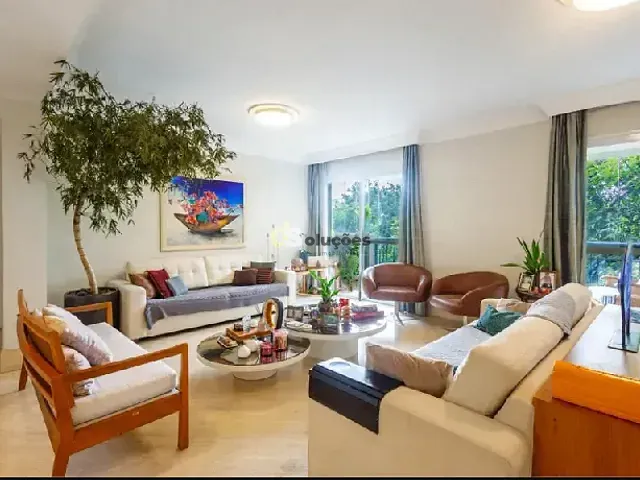 Apartamento 4 quartos e 5 banheiros, à venda, no bairro Moema em São Paulo