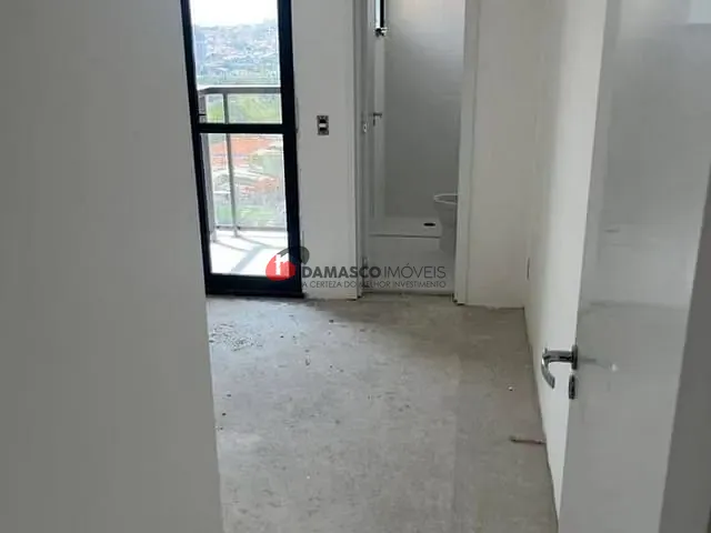 Apartamento 2 quartos e 2 banheiros, à venda, no bairro Campestre em Santo André
