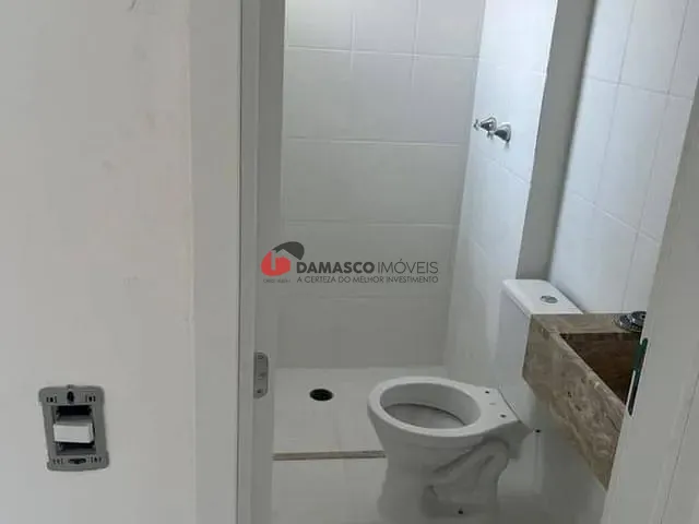 Apartamento 2 quartos e 2 banheiros, à venda, no bairro Campestre em Santo André