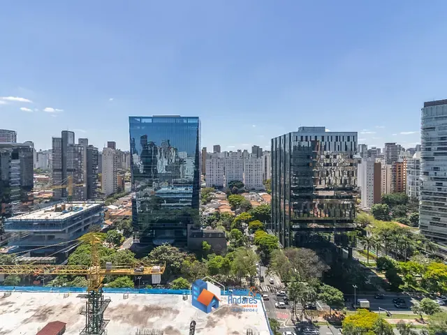 Apartamento com 220m² 2 quartos e 4 banheiros, à venda, no bairro Vila Olímpia em São Paulo