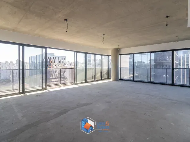 Apartamento com 220m² 2 quartos e 4 banheiros, à venda, no bairro Vila Olímpia em São Paulo