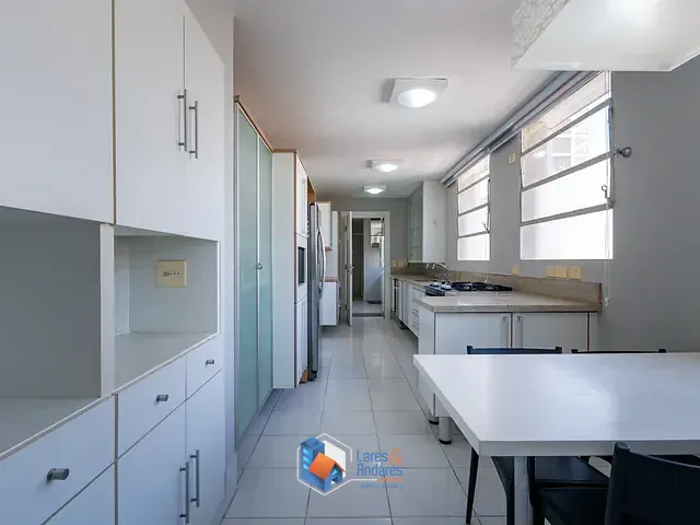 Apartamento com 241m² 3 quartos e 5 banheiros, à venda, no bairro Cerqueira César em São Paulo