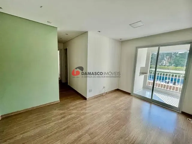 Apartamento 2 quartos e 2 banheiros, à venda, no bairro Jardim Sao Caetano em São Caetano do Sul