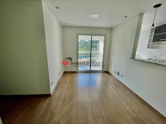 Apartamento 2 quartos e 2 banheiros, à venda, no bairro Jardim Sao Caetano em São Caetano do Sul