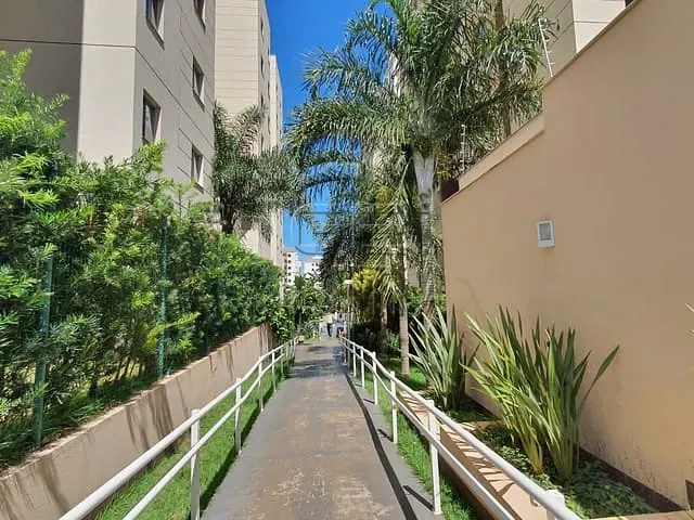 Apartamento com 87m² 3 quartos e 2 banheiros, à venda ou para alugar, no bairro Terra Bonita em Londrina