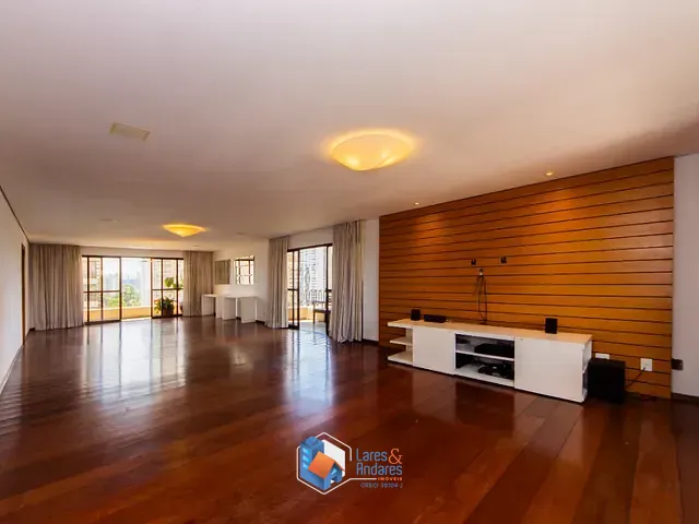 Apartamento com 327m² 4 quartos e 6 banheiros, à venda, no bairro Alto Da Boa Vista em São Paulo