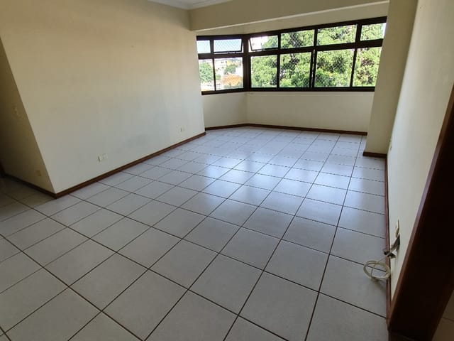Apartamento com 76m² 2 quartos e 2 banheiros, à venda, no bairro Centro em Taubaté